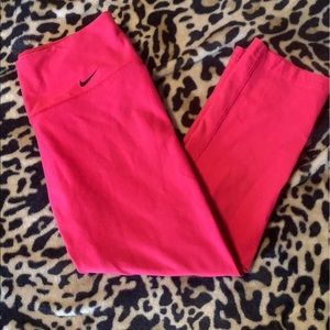 Nike Dri-fit leggings Capri style size S